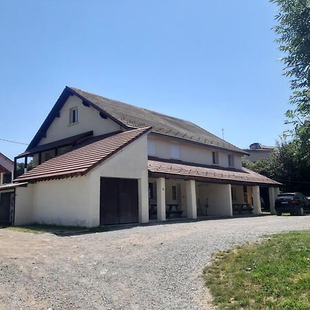 Апартаменты Gogo Location 1 Forest-Saint-Julien Экстерьер фото